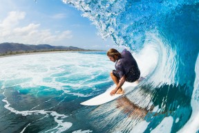 米兰平台-世界杯预选赛中国足球爆冷 球迷态度变得复杂，足球世界杯预选赛中国队比赛时间